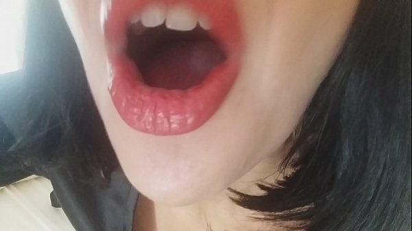 Maitia, zure amaordeak ez dizu gaur eskolara joaten utziko... Gehiegi behar zaitut...